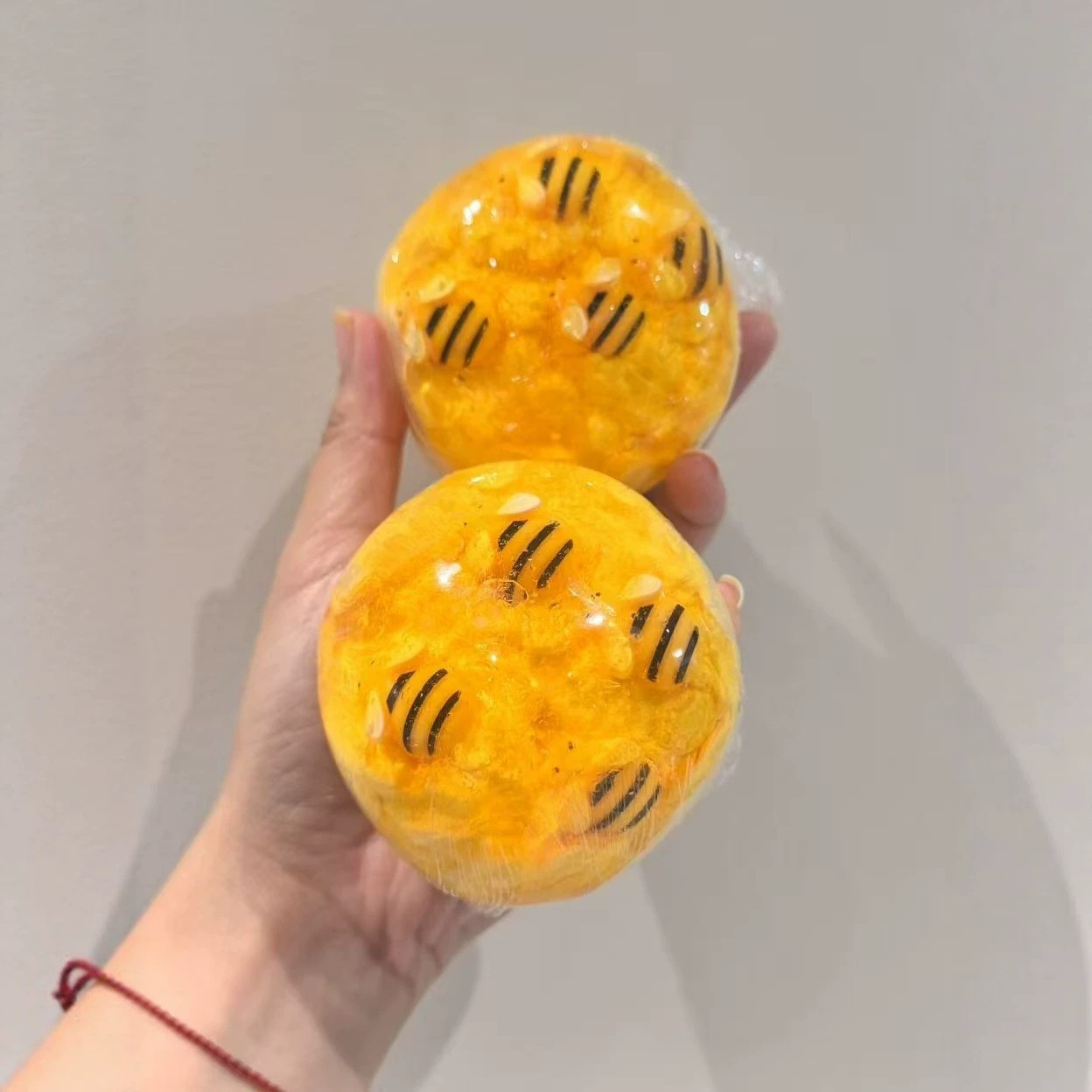 Bola antiestrés blandita con t - Party Games Event reseña y precio