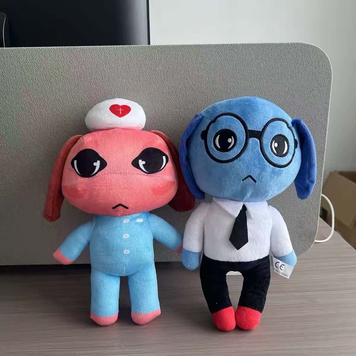 Nuevo Juguete de Peluche del H - Party Games Bunny reseña y precio